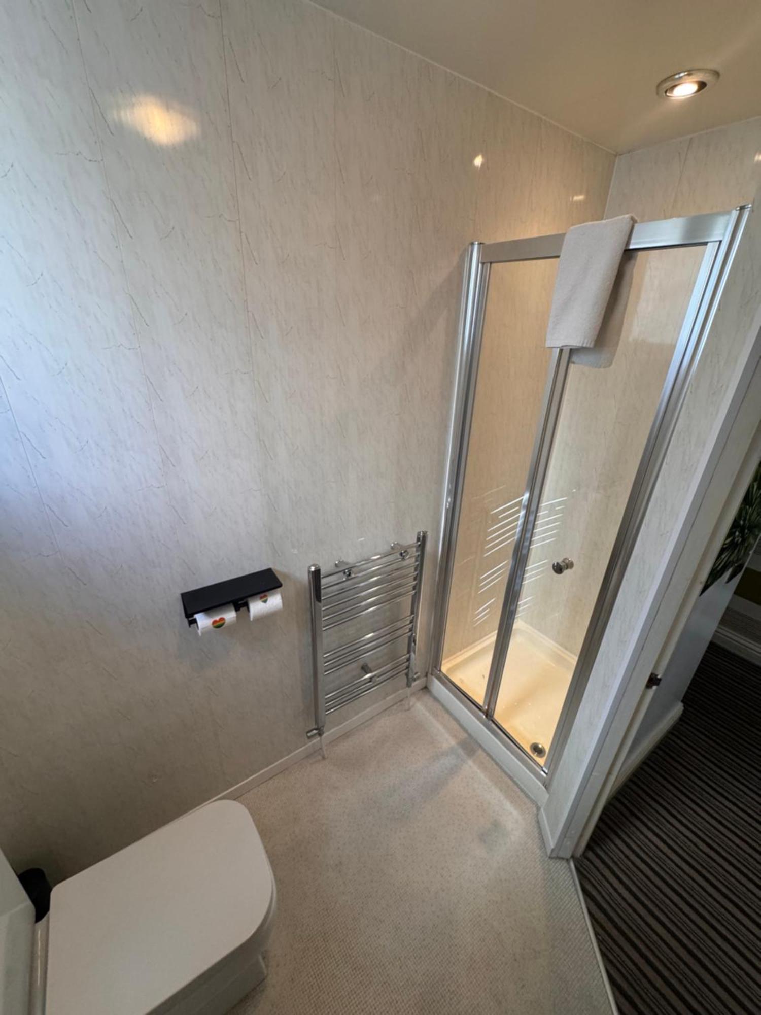 Delovely Hotel Μπλάκπουλ Εξωτερικό φωτογραφία