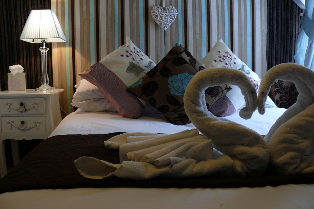 Delovely Hotel Μπλάκπουλ Δωμάτιο φωτογραφία